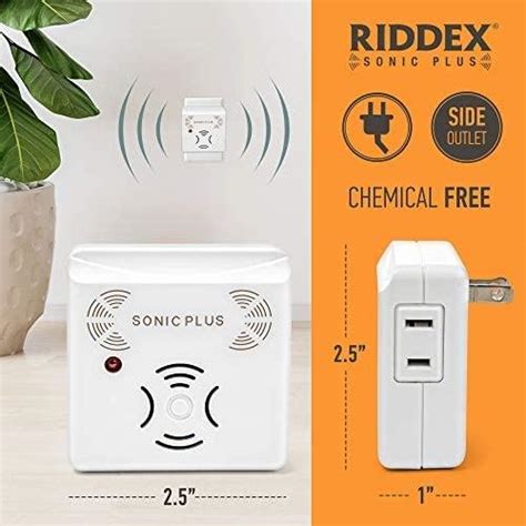 riddex pest repeller with outlet.